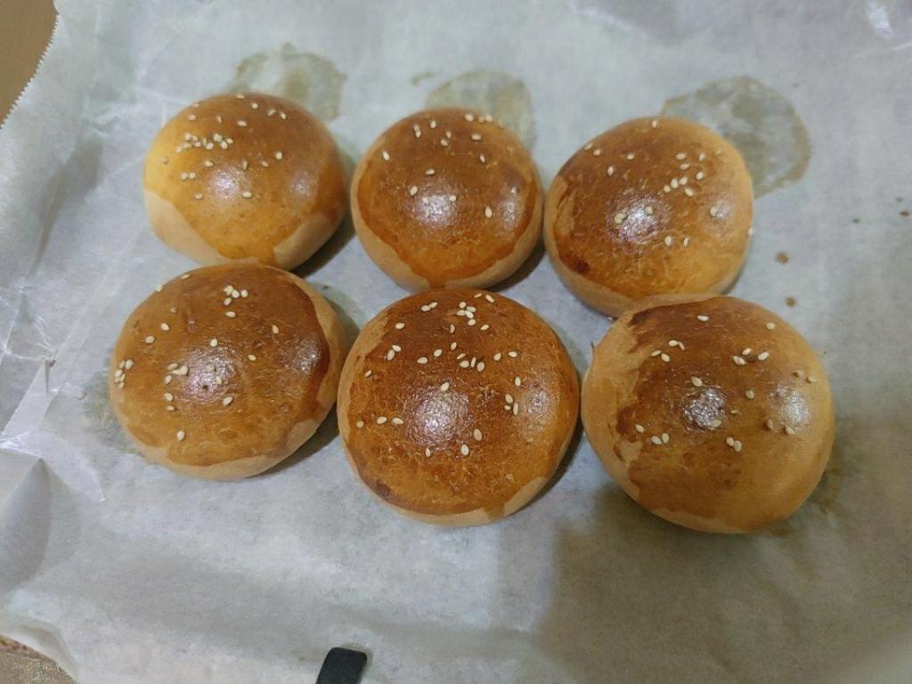 简单易学的手揉汉堡胚&餐包（猪油版）