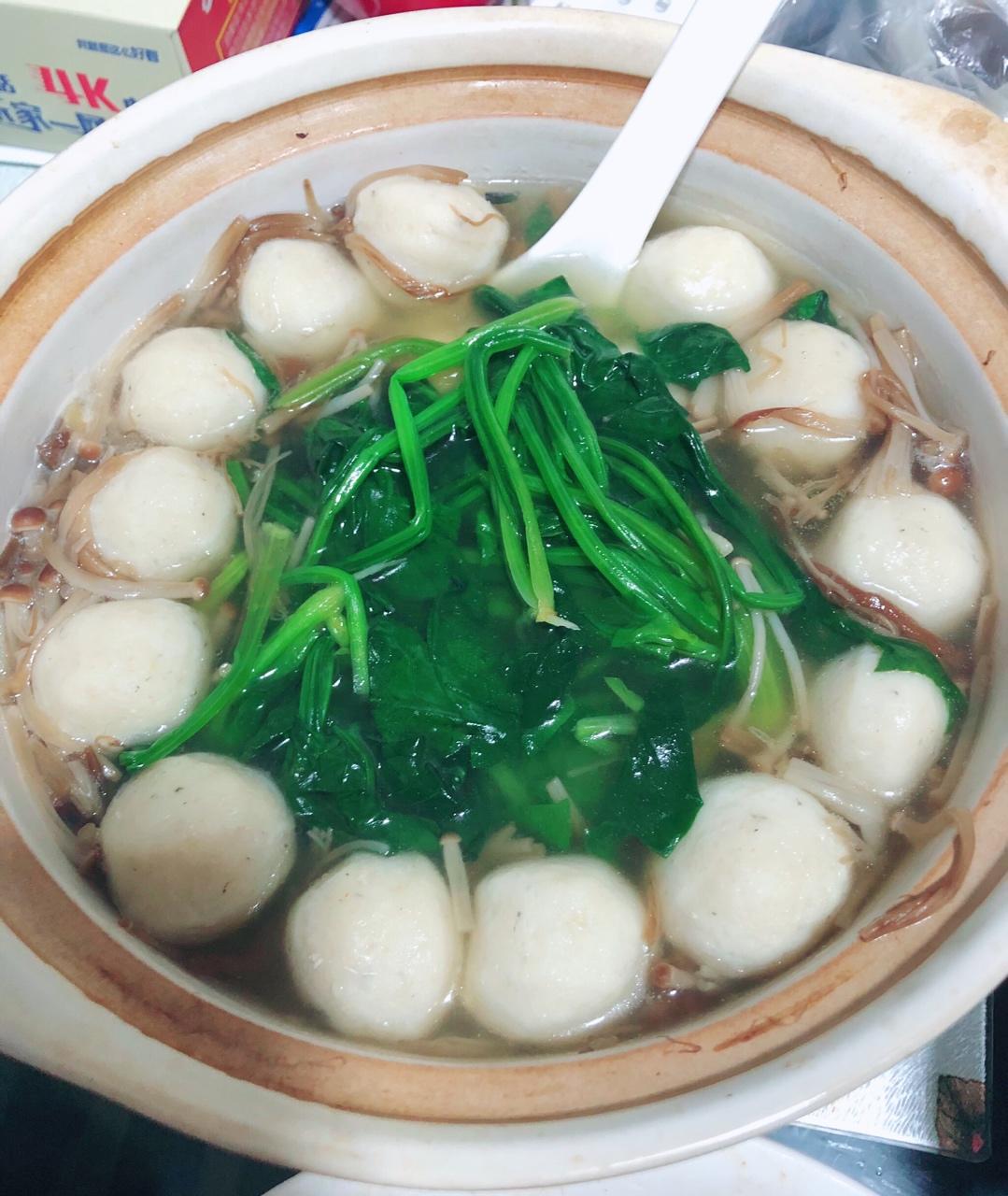 菠菜鱼丸汤