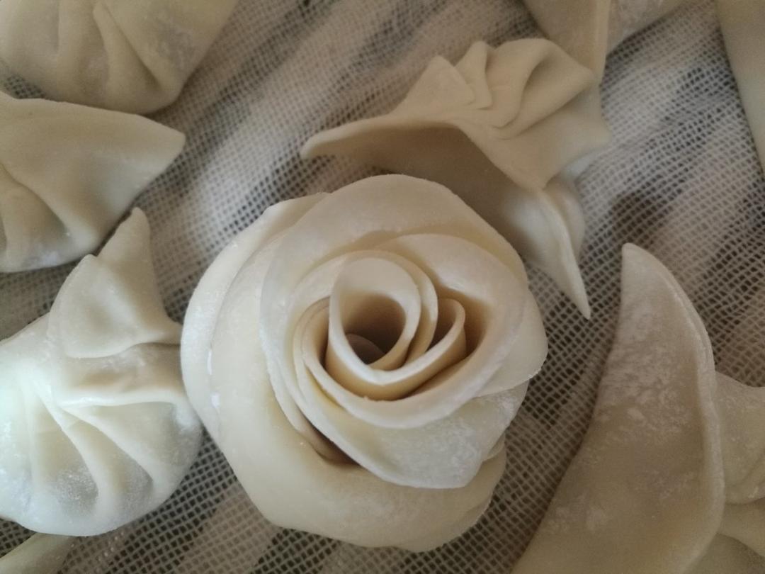 玫瑰花饺子