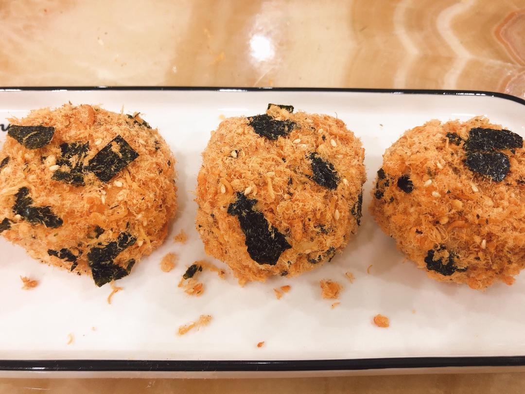 美味海苔肉松小贝