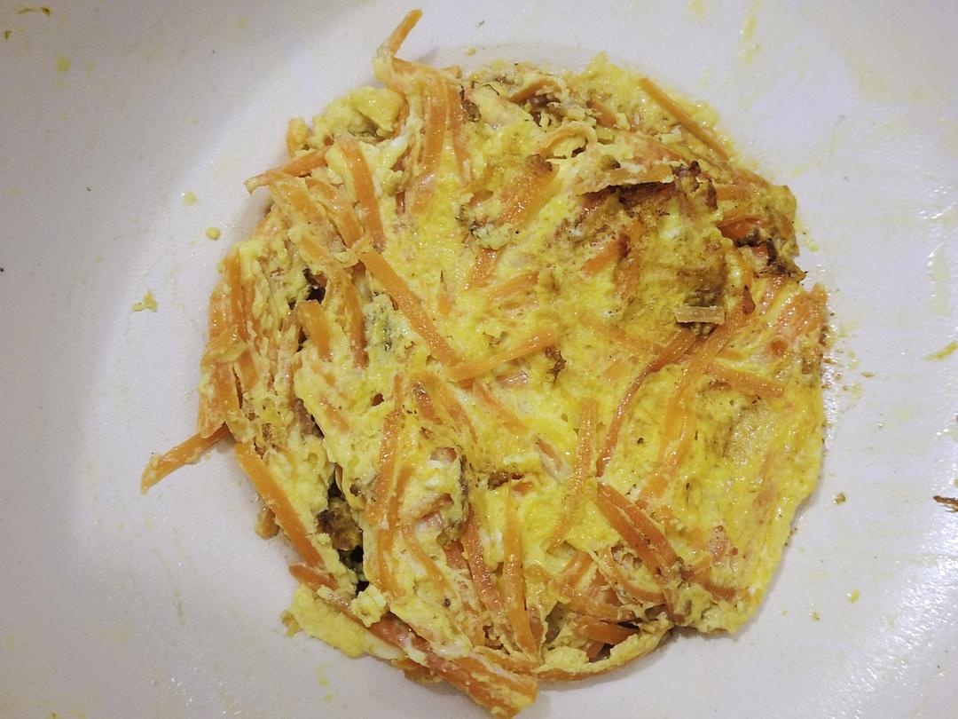减脂餐-低脂无糖但香甜好吃的胡萝卜煎蛋