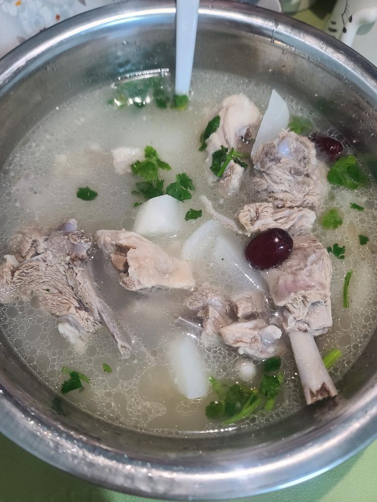 清炖滋补羊排汤