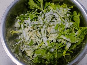 低脂蒸芹菜叶的做法 步骤2