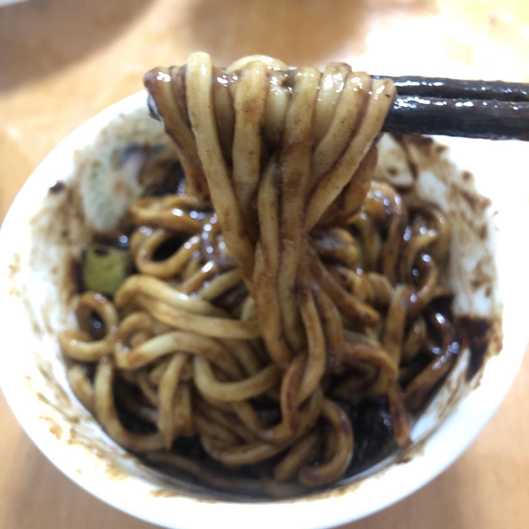 堂妈小厨——韩式炸酱面