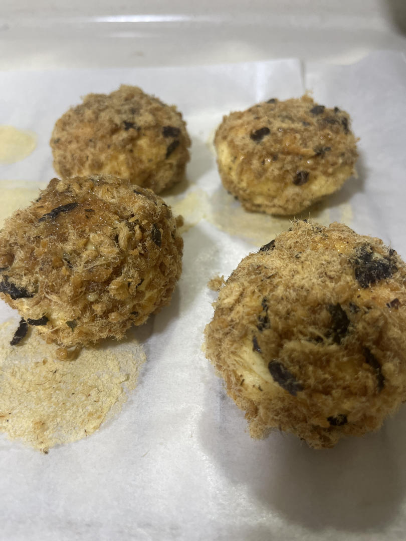 朋友都说比鲍师傅好吃的海苔肉松小贝