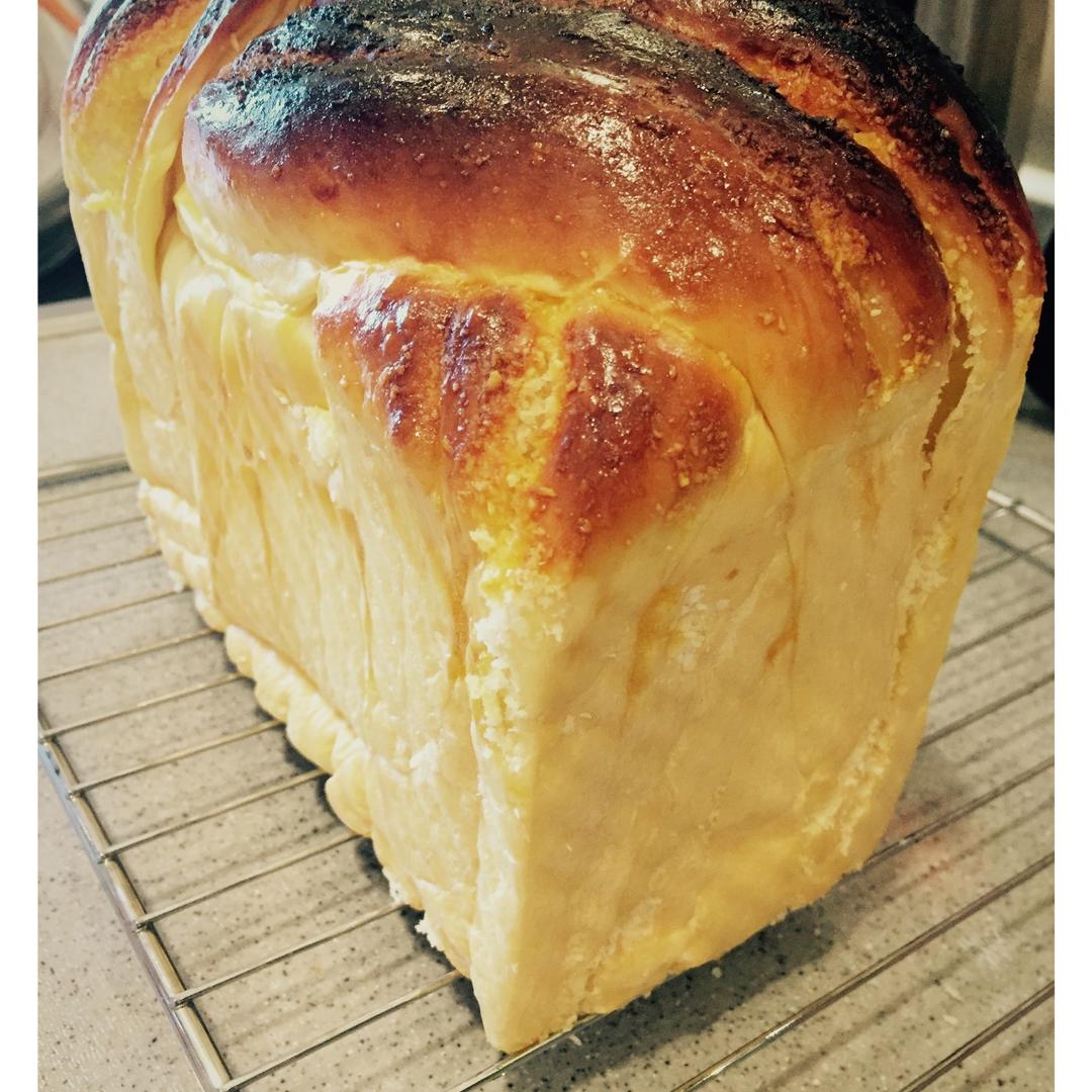 椰蓉吐司面包 Coconut Loaf