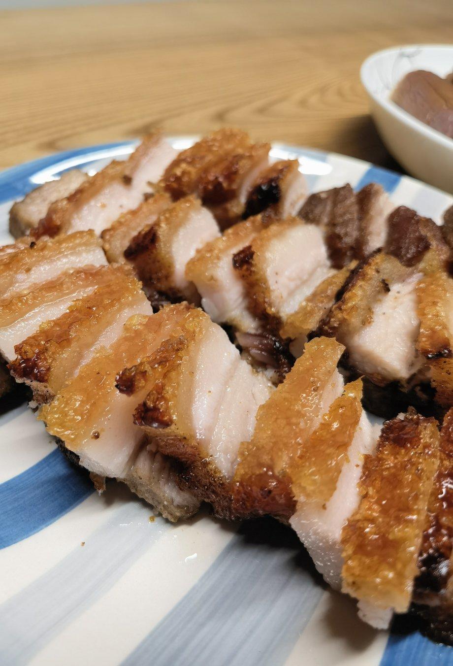 一次就成功的脆皮烧肉