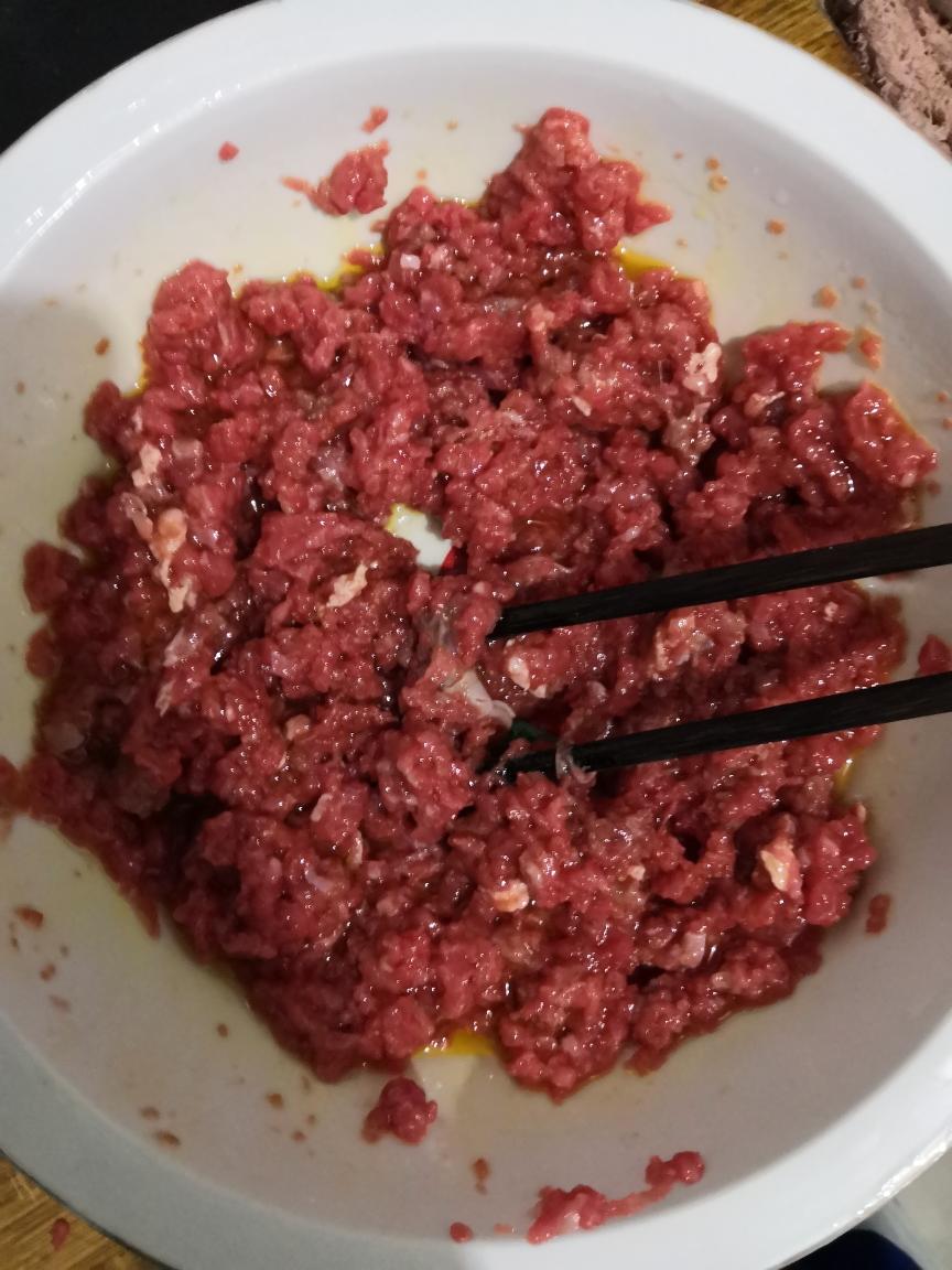 牛肉萝卜饺子的做法 步骤4