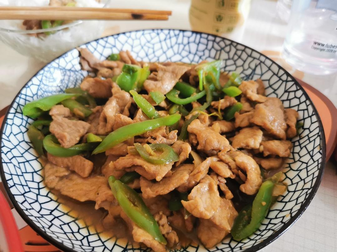 青椒炒肉丝