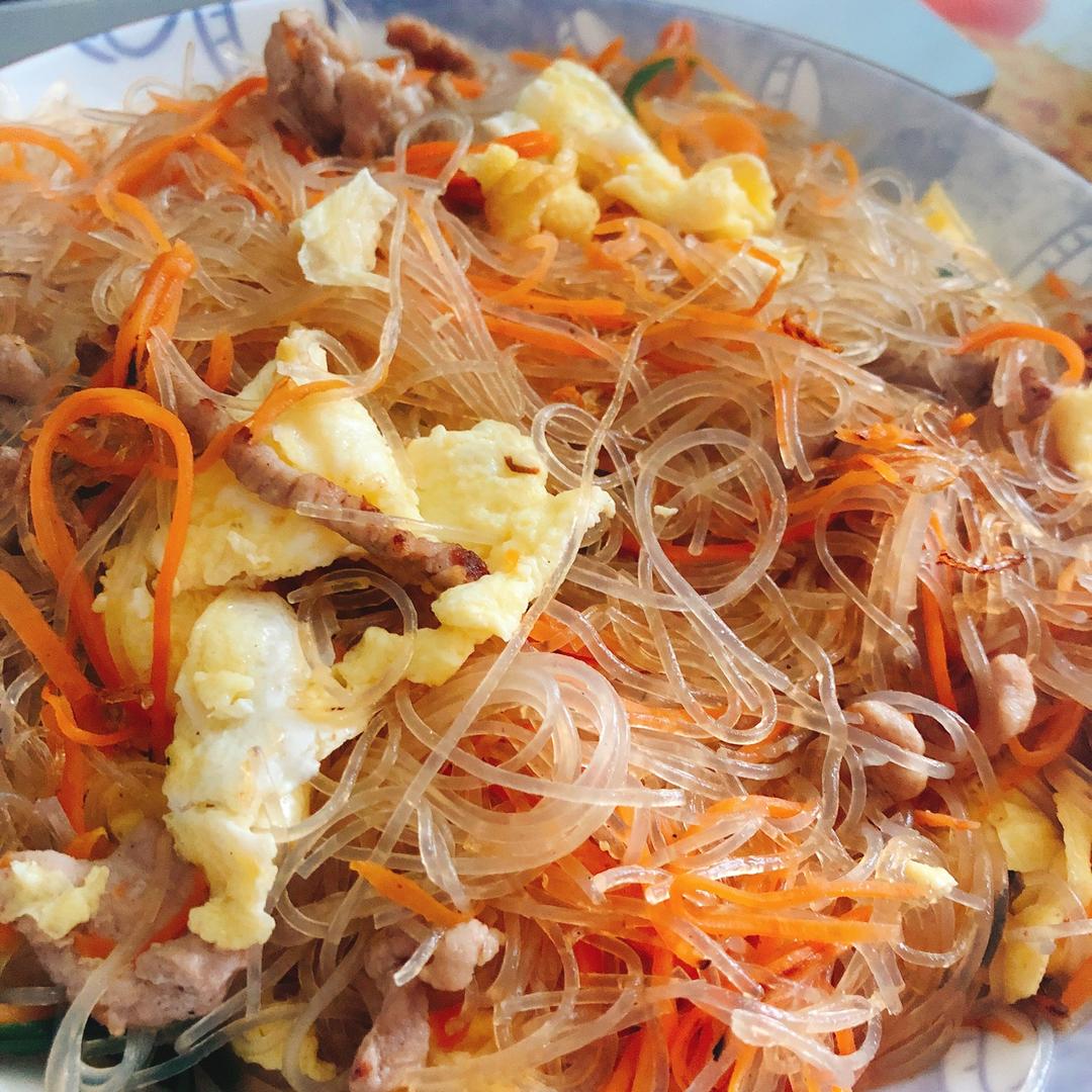 广东排挡风味炒米粉