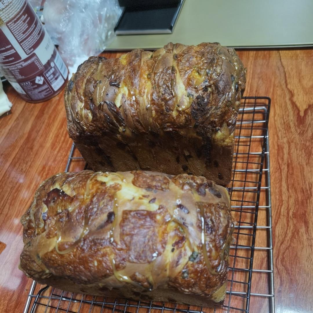 料多多香葱培根芝士吐司