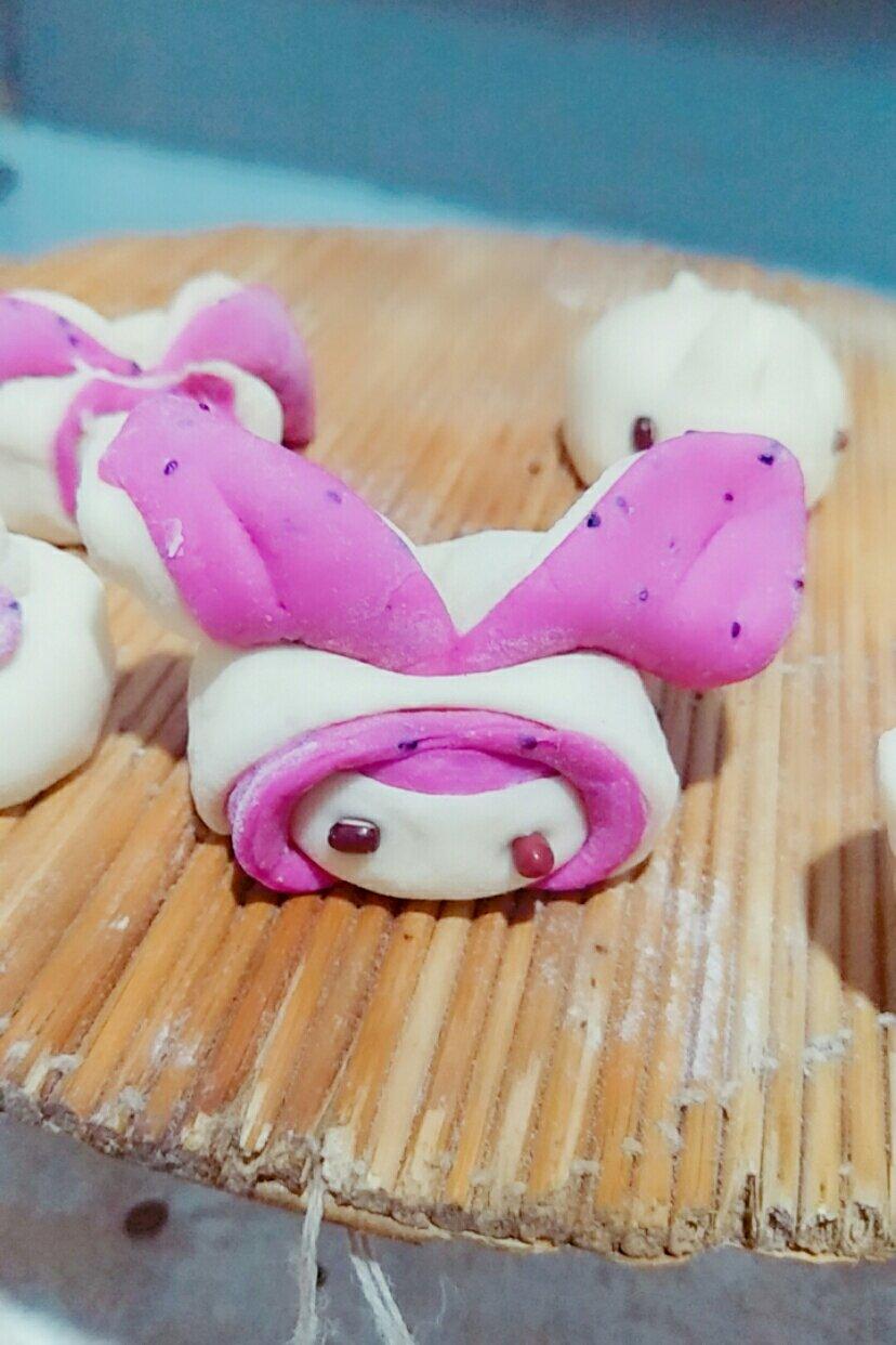 氺菓醣_b09n做的粉嫩可爱小兔子馒头