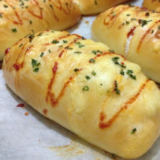 陈麦咭做的葱香芝士面包