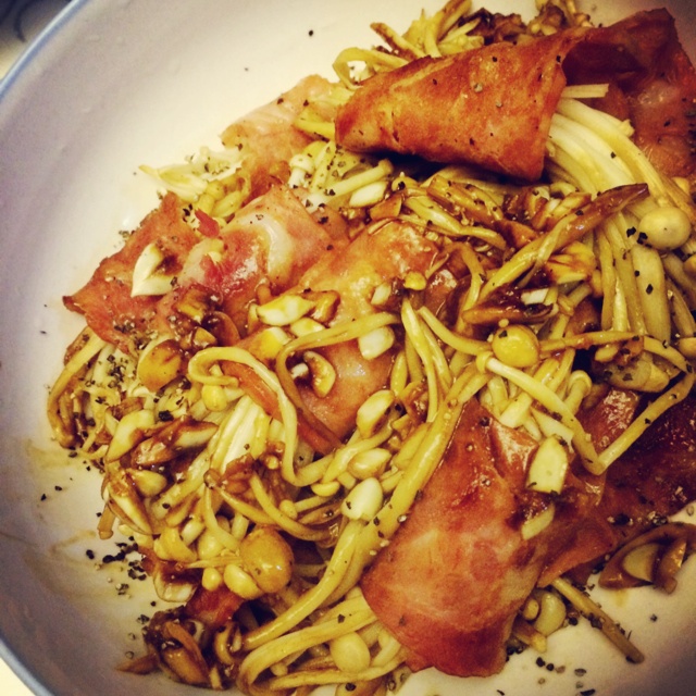 香烤培根金针菇卷