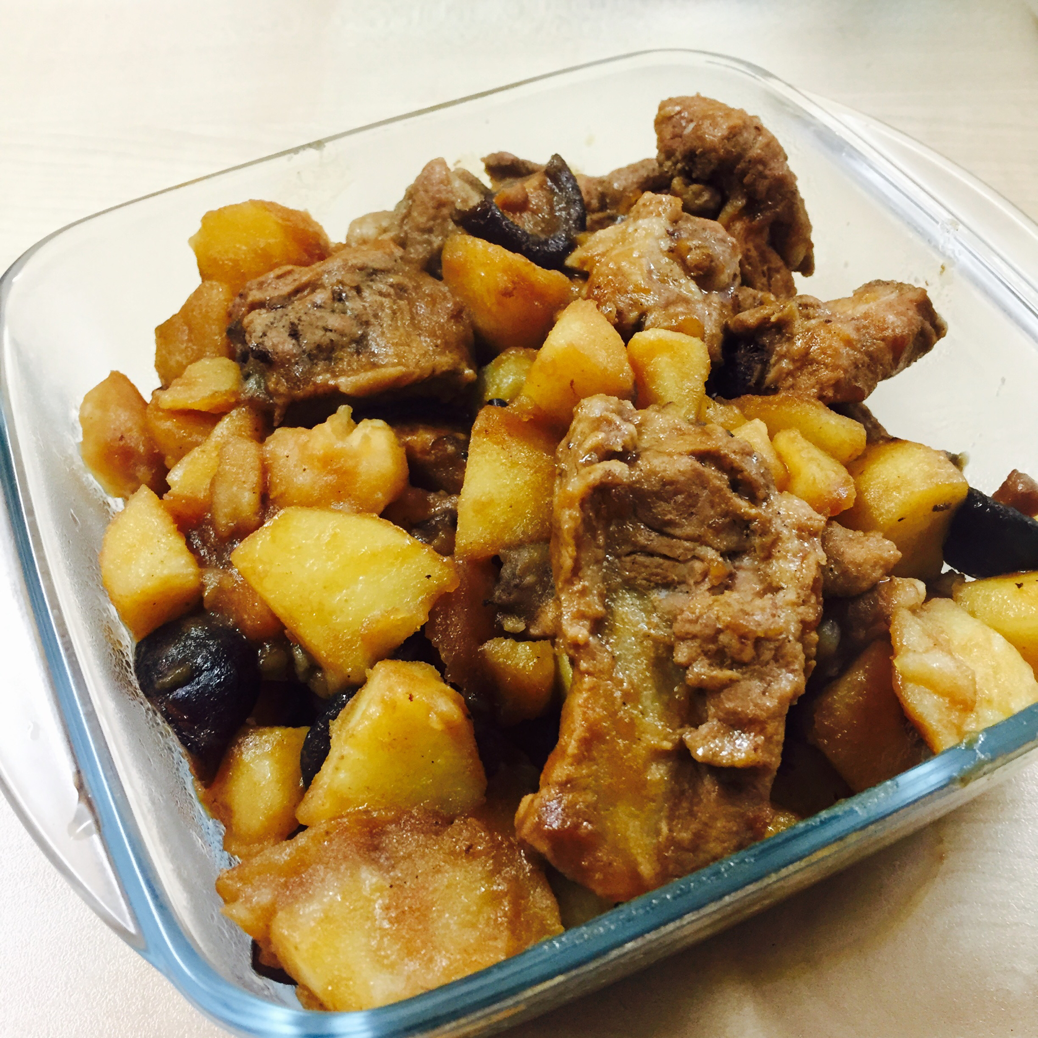 土豆炖排骨