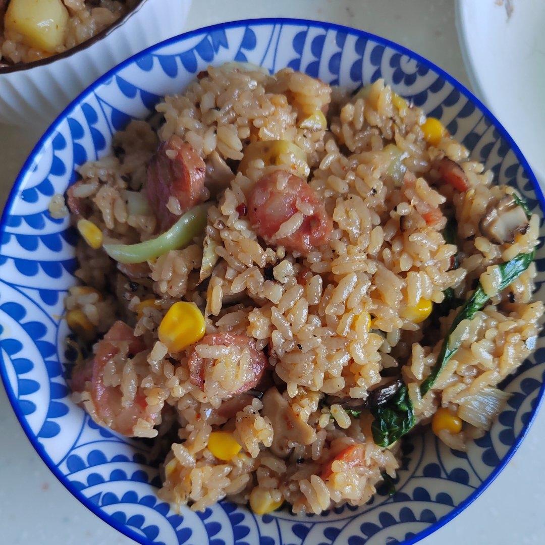 香绝了❗❗吃了还想吃的土豆腊肠焖饭❗❗