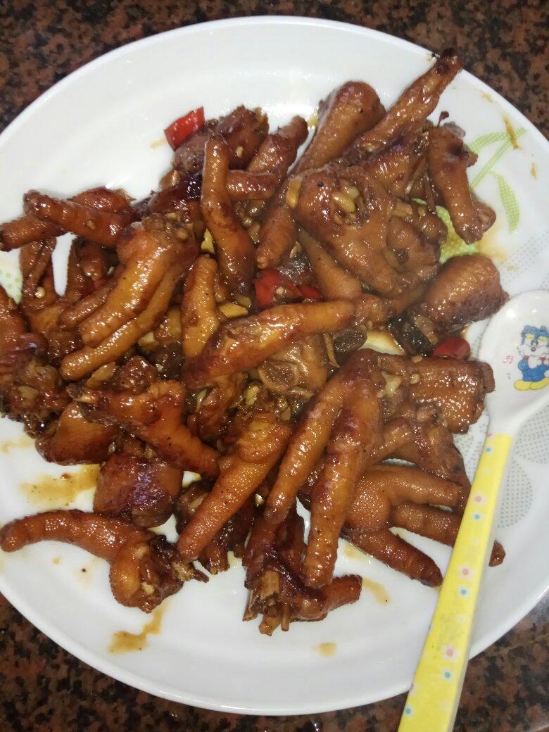 香辣烧鸡爪