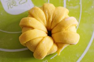 南瓜蜜豆乳酪软面包的做法 步骤8