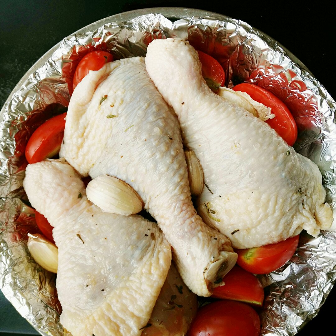 番茄大蒜香草烤鸡腿（庄祖宜）