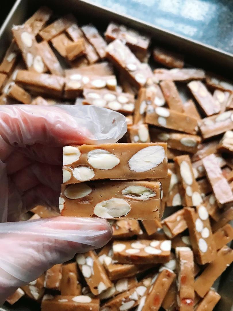 海盐杏仁太妃糖