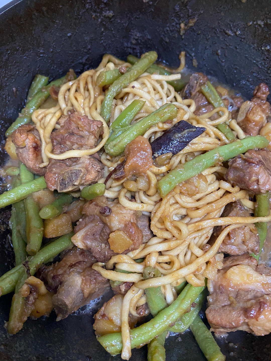 排骨豆角焖面