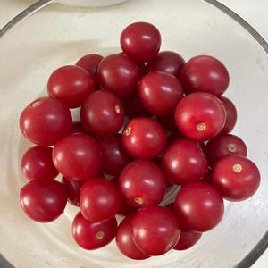 自制极简欧包番茄蘸料的做法 步骤1