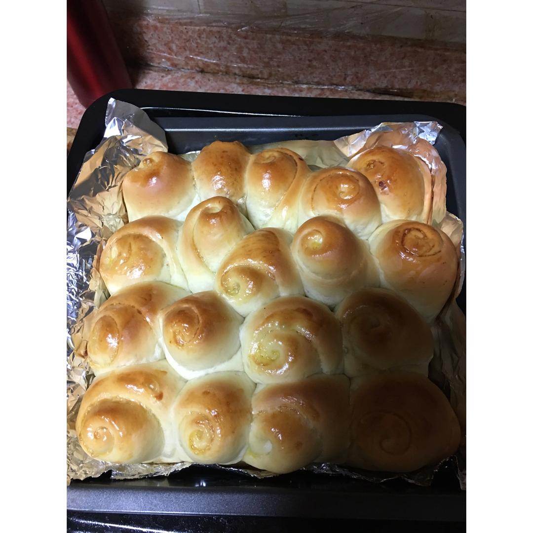 豆沙花朵面包