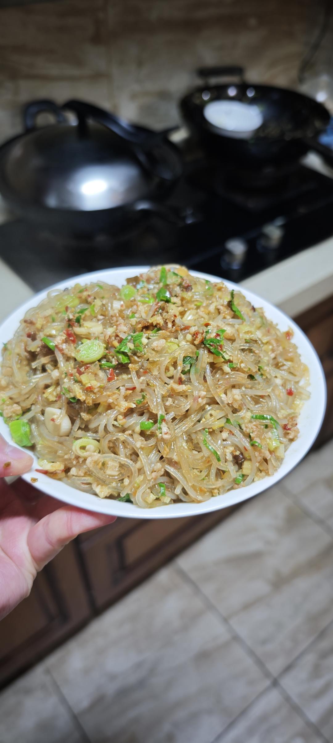 厨师长教你：“蚂蚁上树”的家常做法，非常详细的讲解