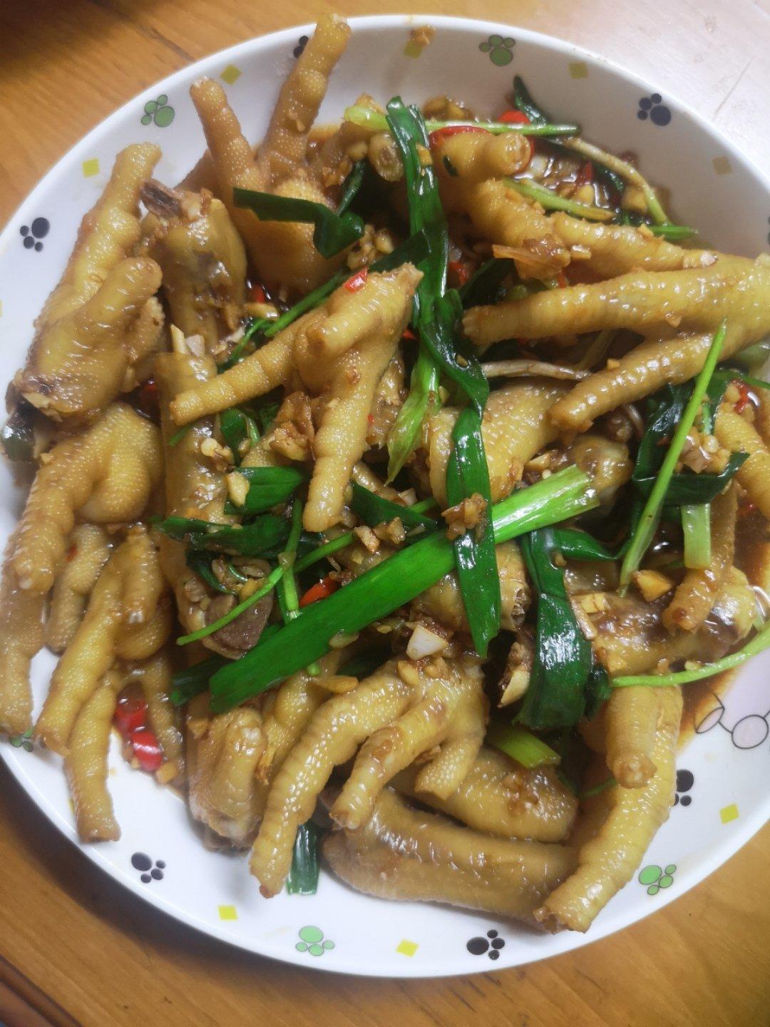 回味无穷的沙姜鸡脚