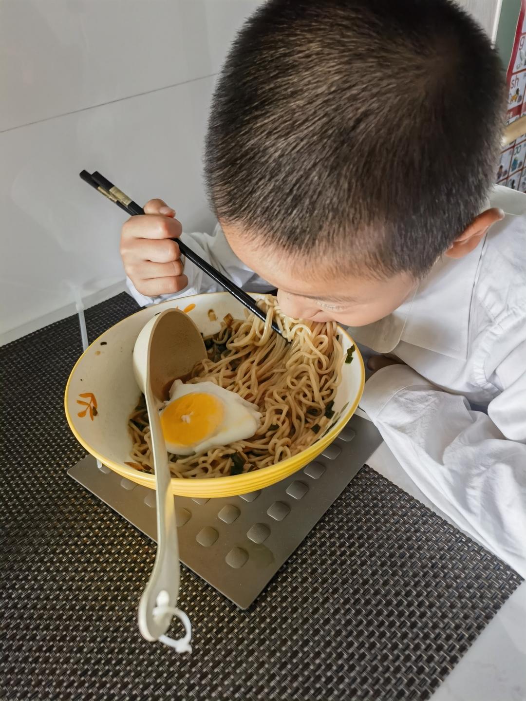 一碗让我念念不忘的阳春面🍜