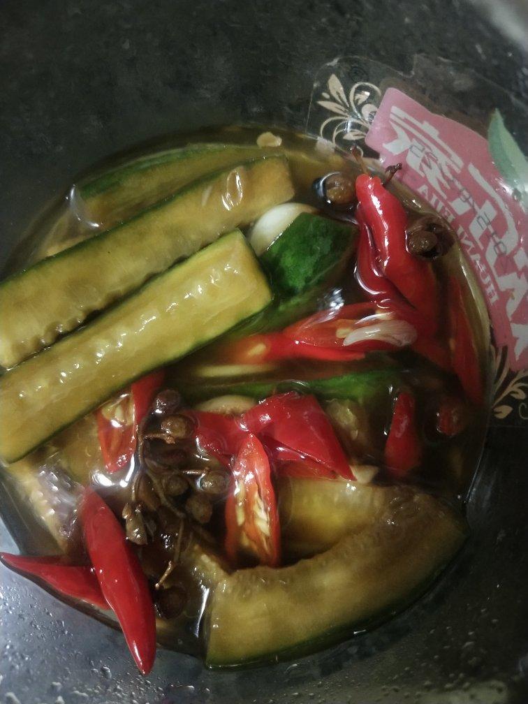 开胃小菜腌黄瓜