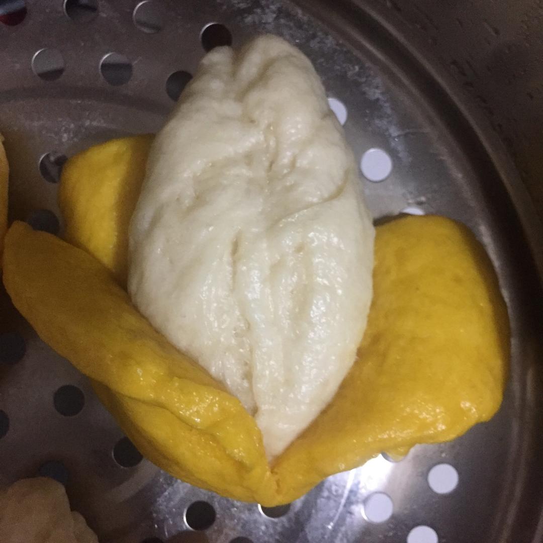 玉米面馒头