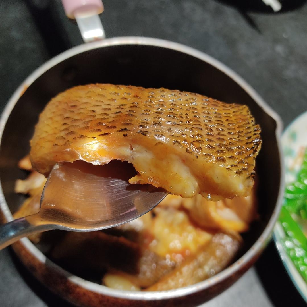 盐焗鲈鱼的做法