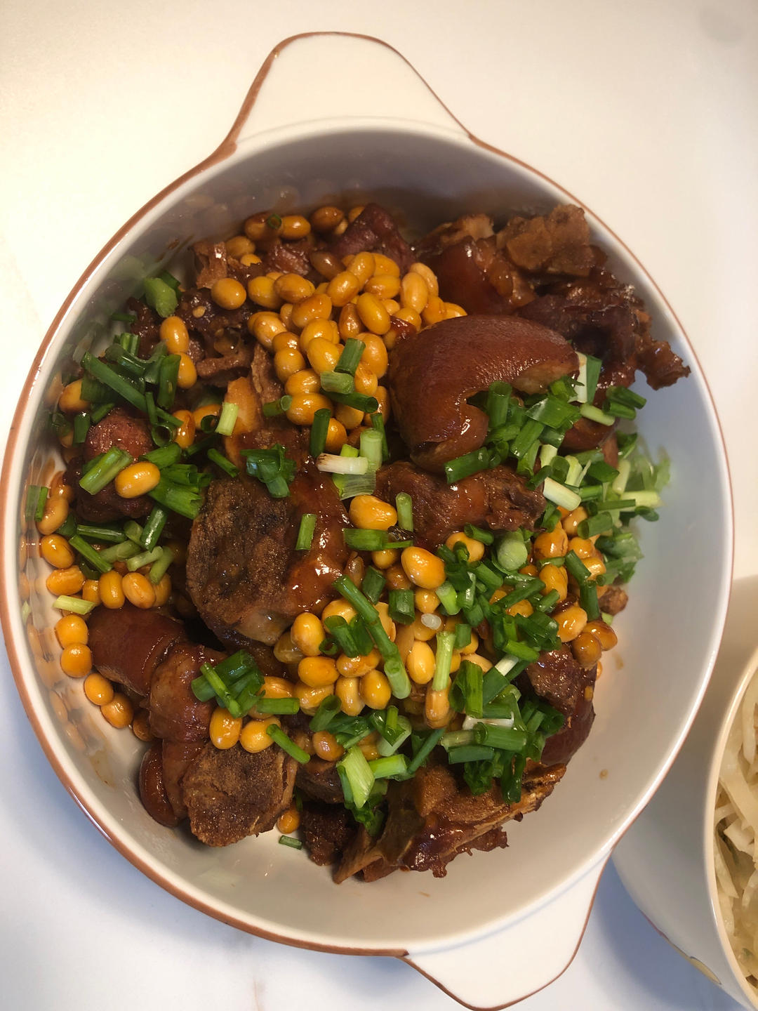 流口水的黄豆炖猪蹄