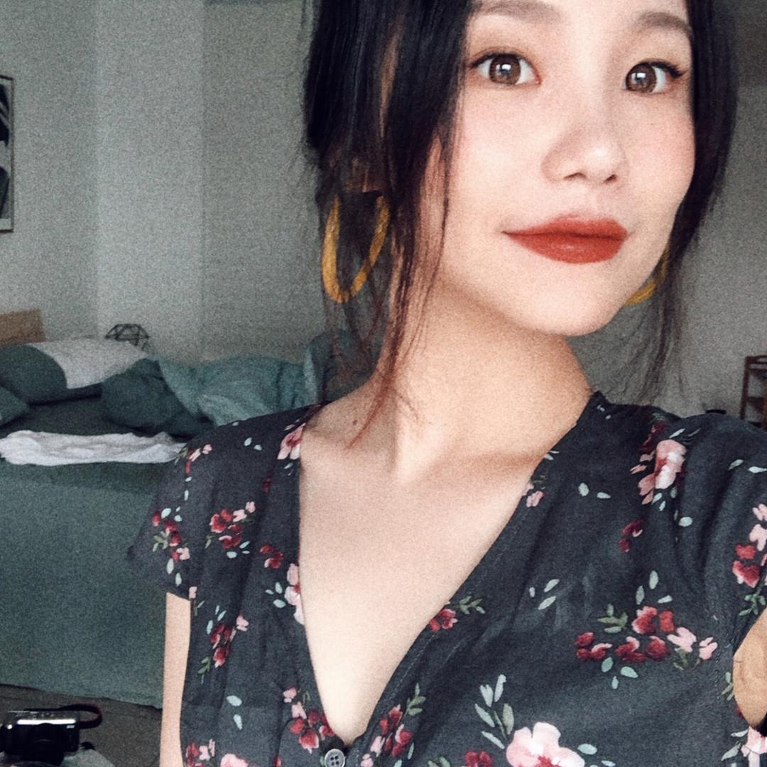 瓦瓦尹