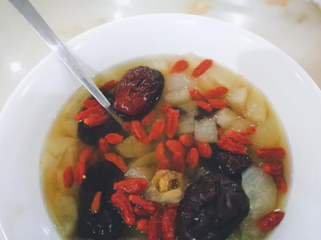 冰糖雪梨饮（极致快手简约版）