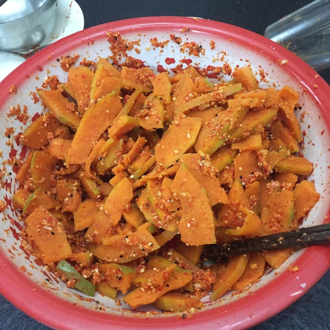 徐芬-1做的香辣腌柚子皮