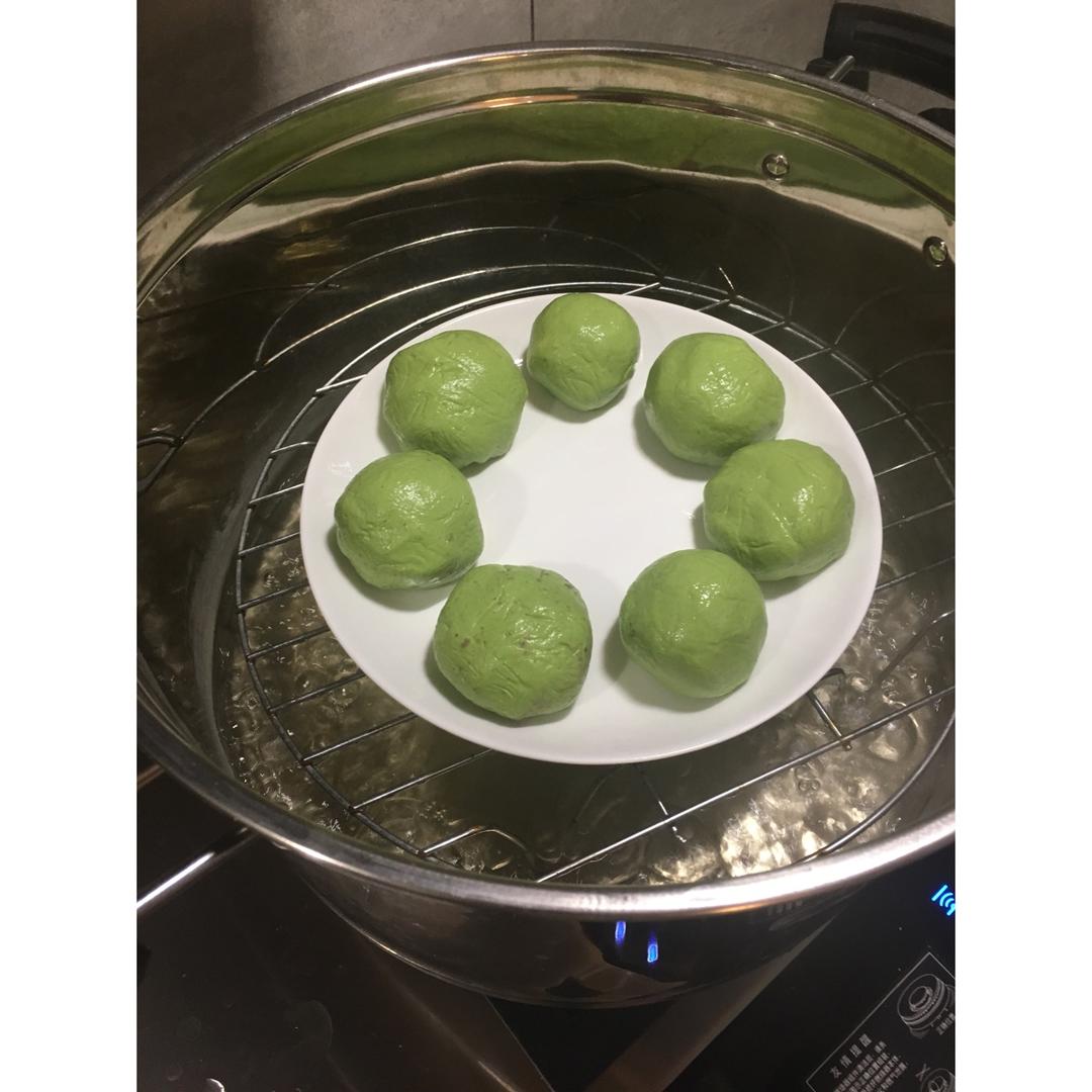 咸蛋黄肉松青团