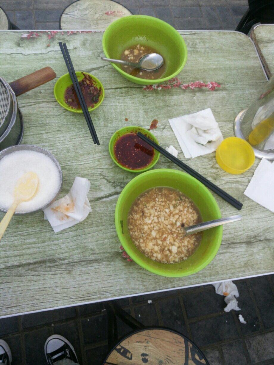早晨泡米饭