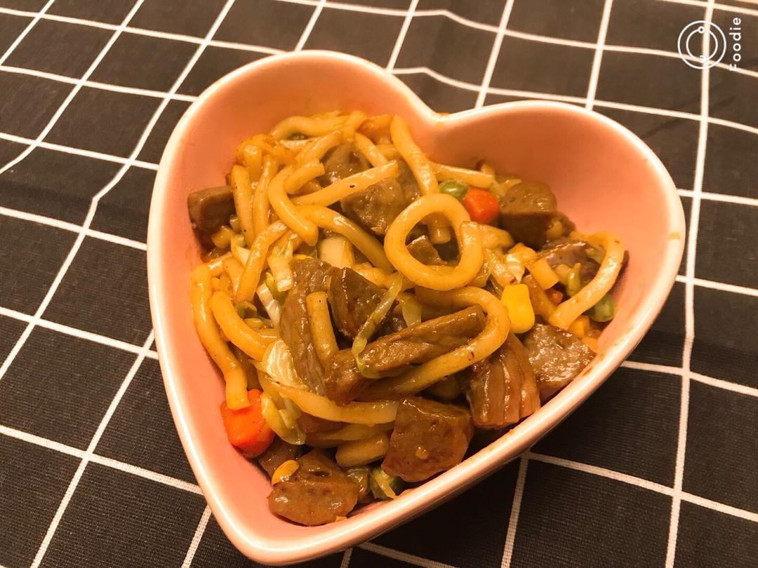 牛肉炒乌冬