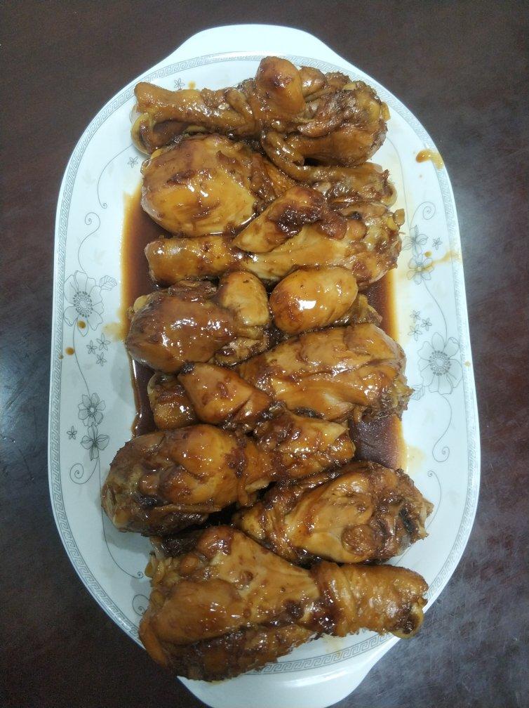 秘制酱油鸡腿