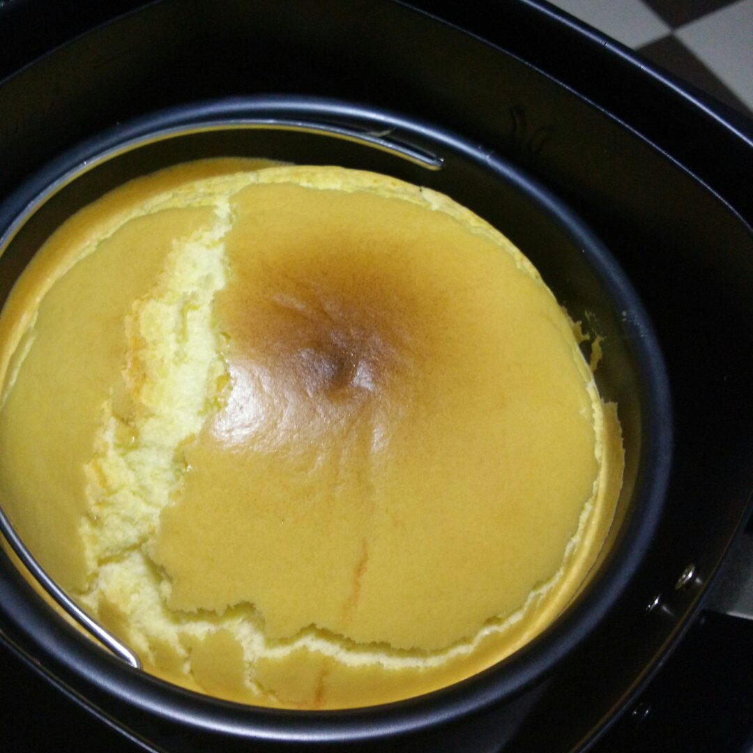 软绵绵戚风纸杯蛋糕