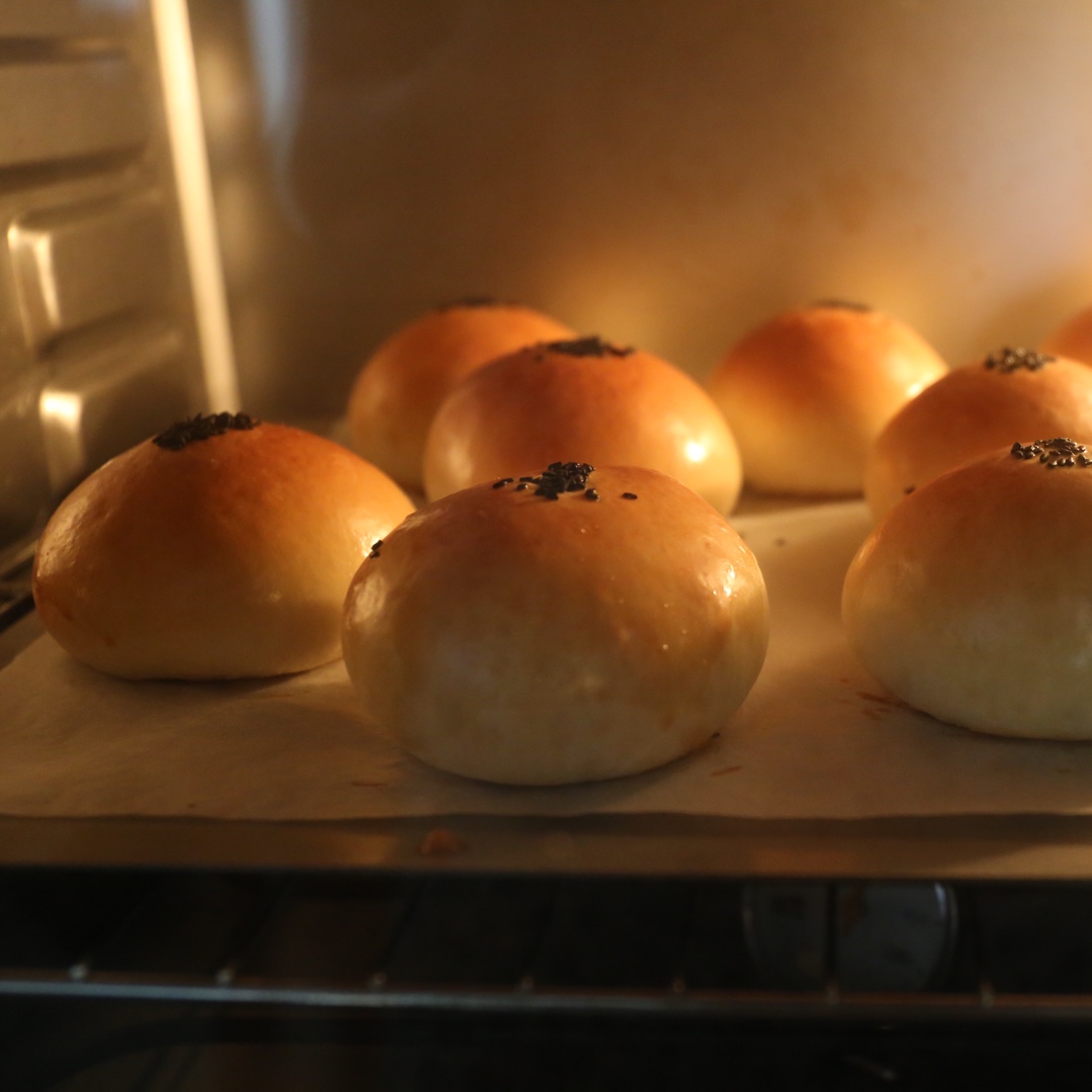 成型简单适合甜味素材的一款面包方子