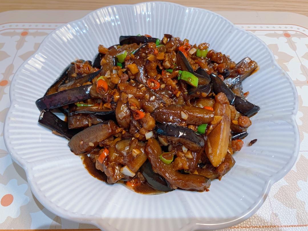 肉沫茄子（非油炸健康版）文末另附万能鱼香汁配方。