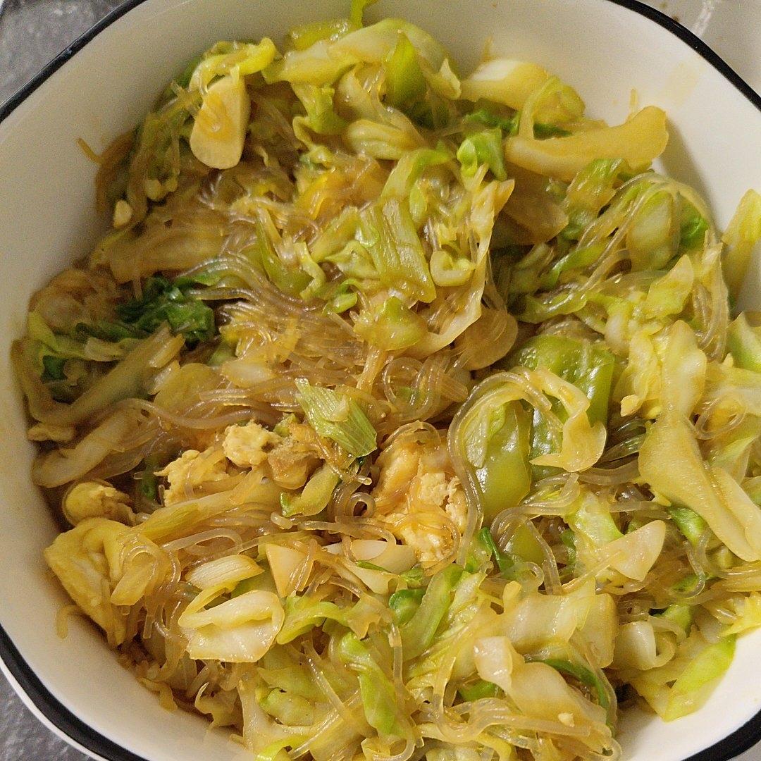 包菜鸡蛋炒粉丝