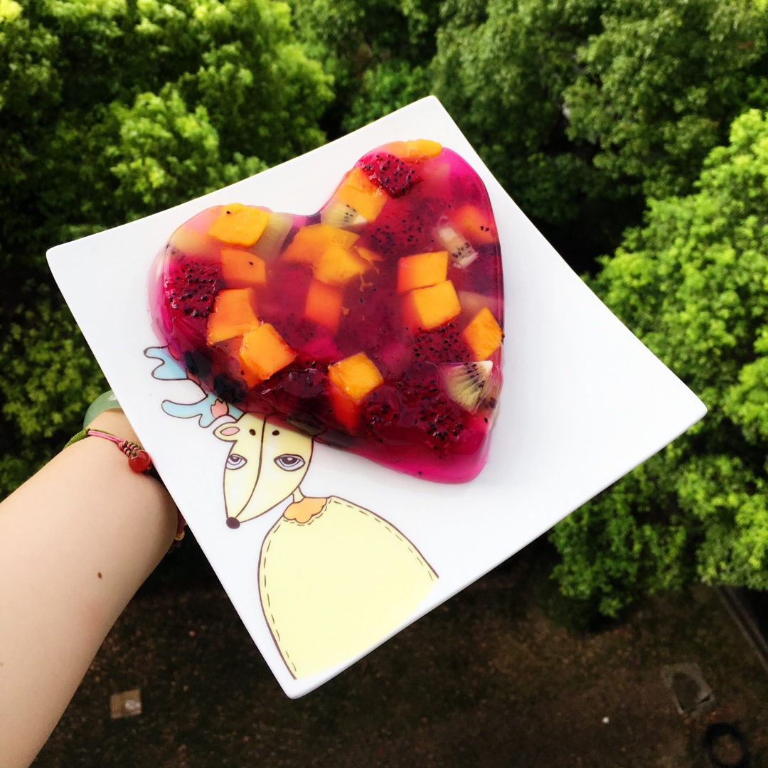 雨花石1219做的炫彩雪碧果冻