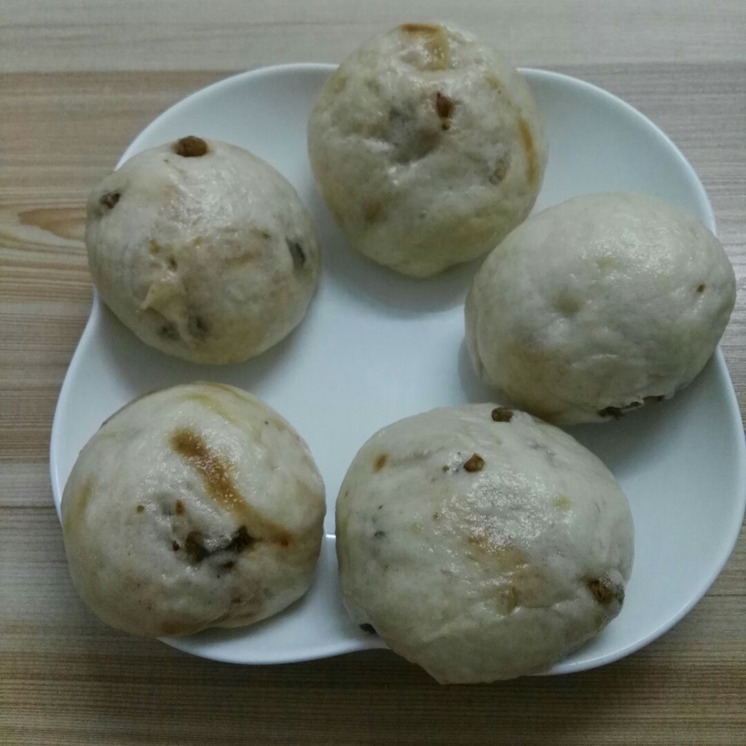 牛奶大枣葡萄干馒头
