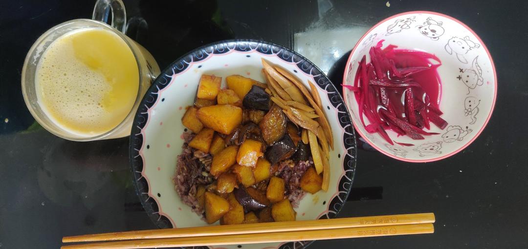土豆炖茄子