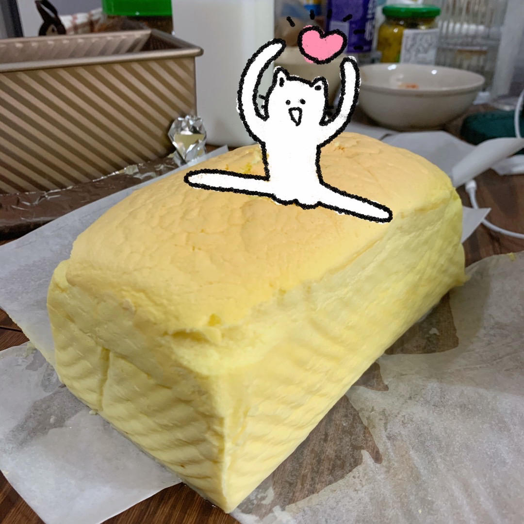 堪比柯基屁股
爆浆芝士🧀古早蛋糕