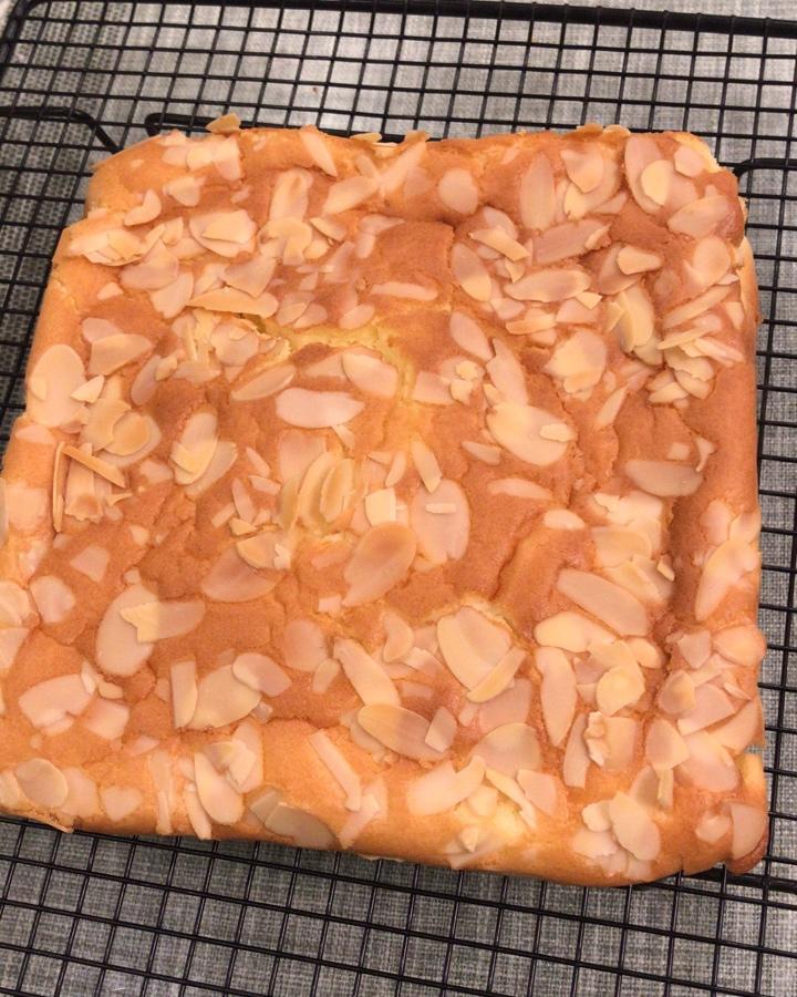 纸杯蛋糕 8寸戚风蛋糕的量